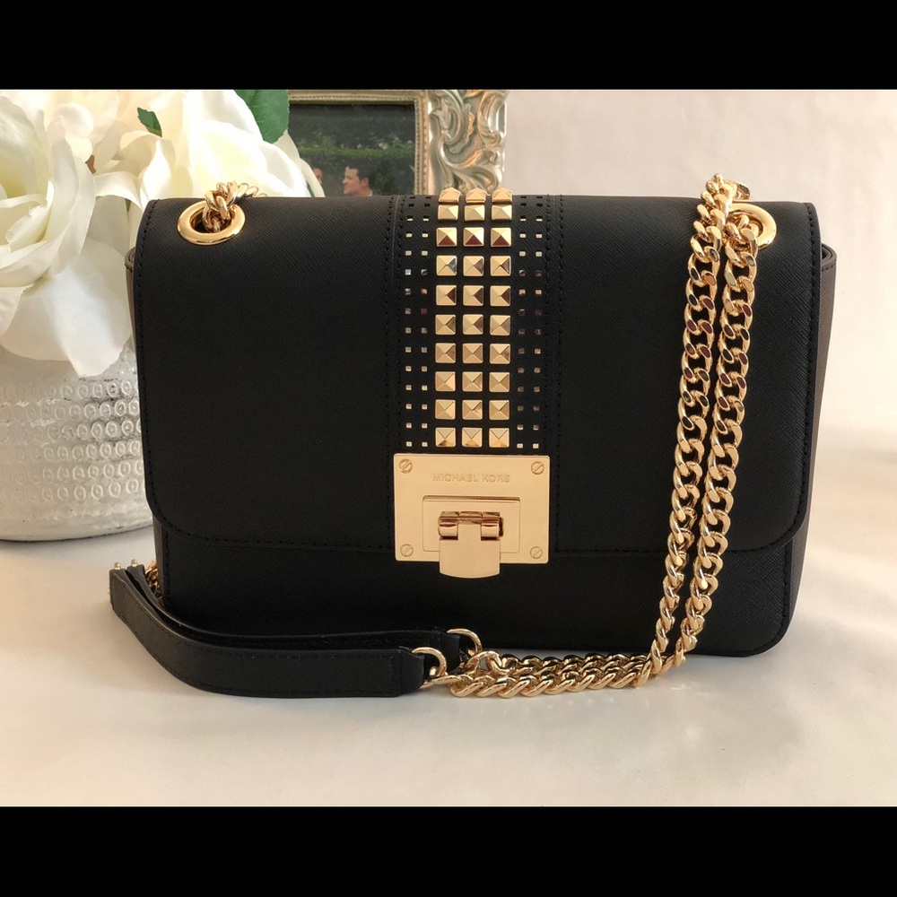SOLD! Michael Kors Tina Stud Medium Shoulder - Picture 1 of 6